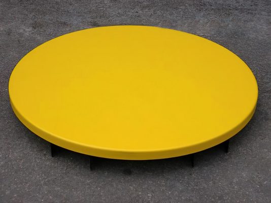 Close-up view of the Roto Disc Pallet Turntable's surface.